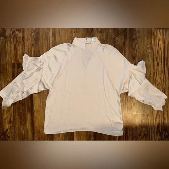 H&M CONSCIOUS Satin Blouse with Ruffle Sleeves size 12 - Picture 8 of 11
